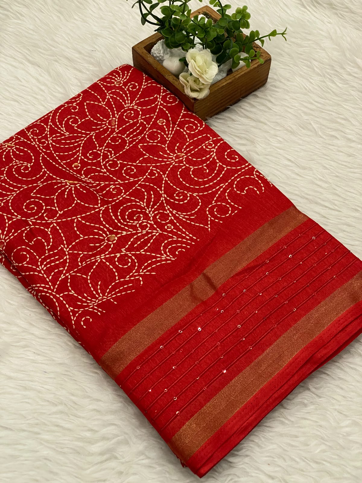 Iconic Border Sequence Sarees