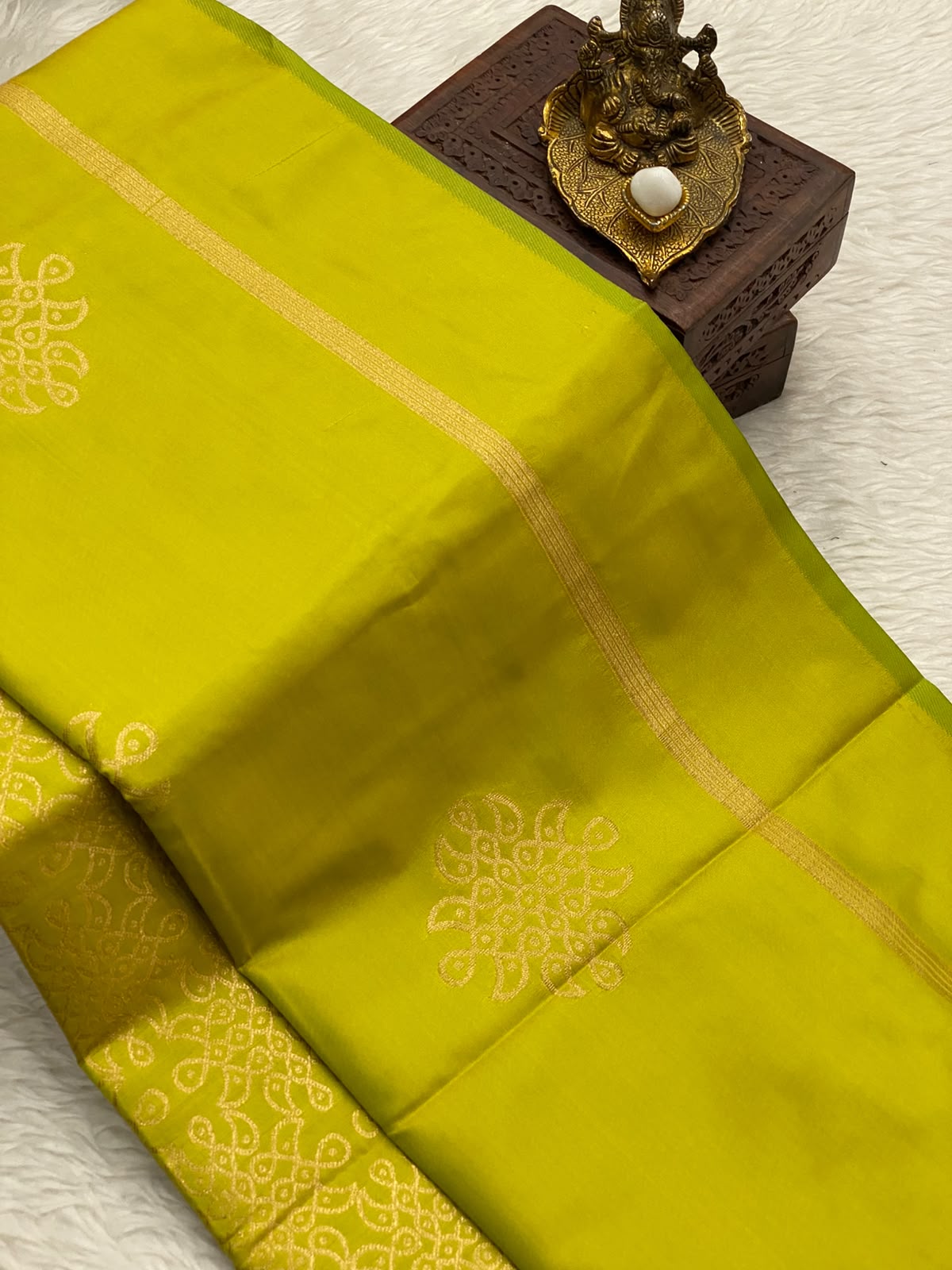 Product thumbnail 1