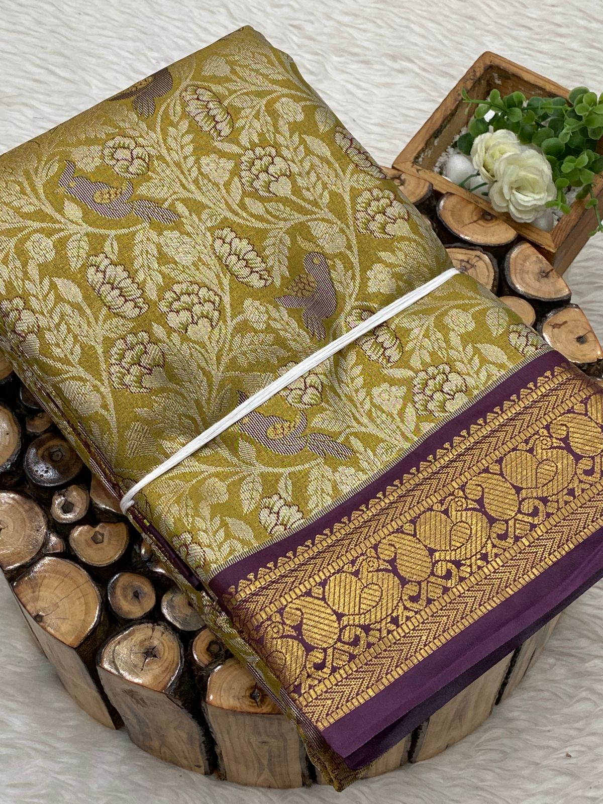 Tissue Chinna Border Bridal Sarees