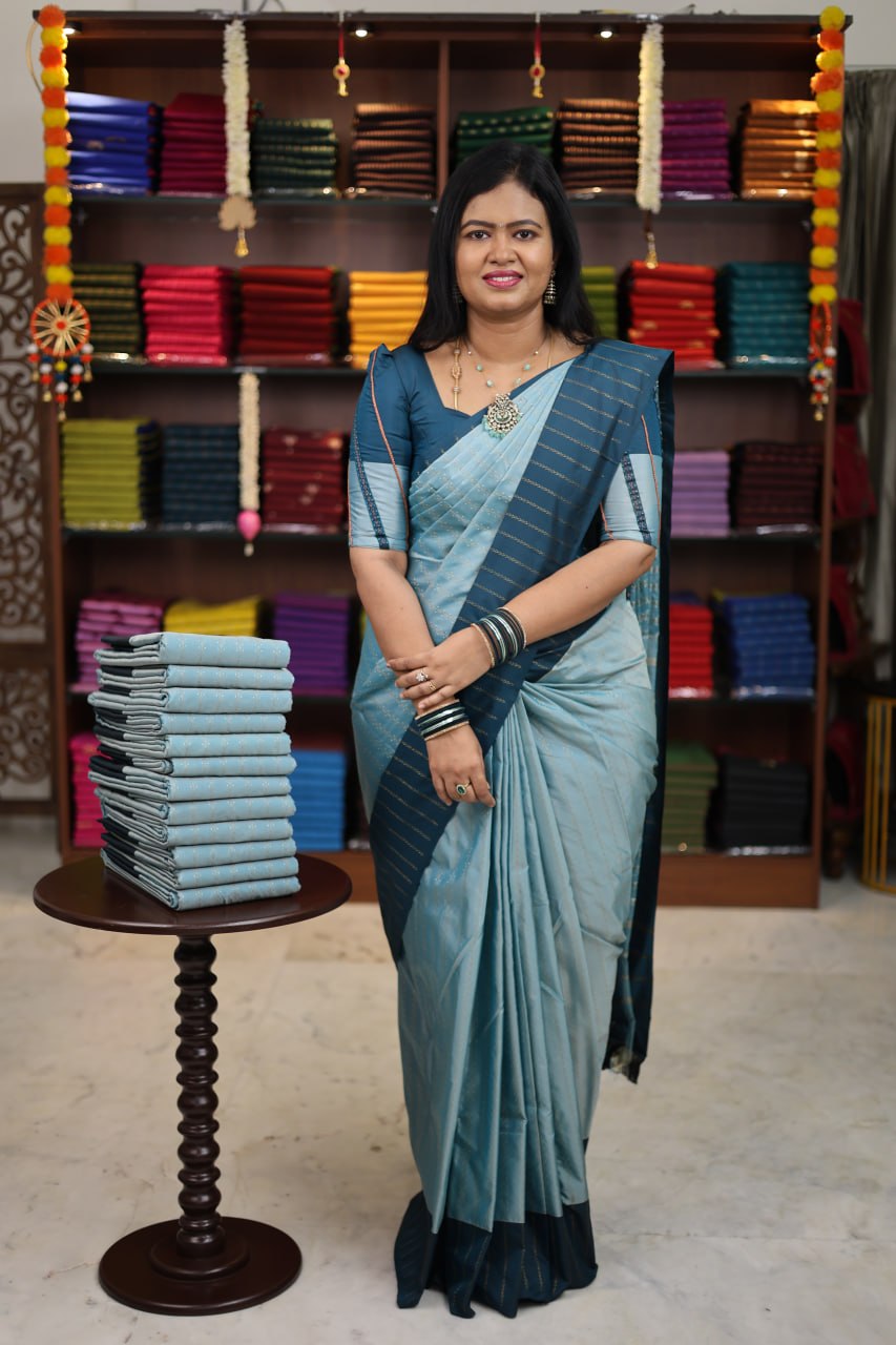 Arani Vairaooshi Soft Silk Saree