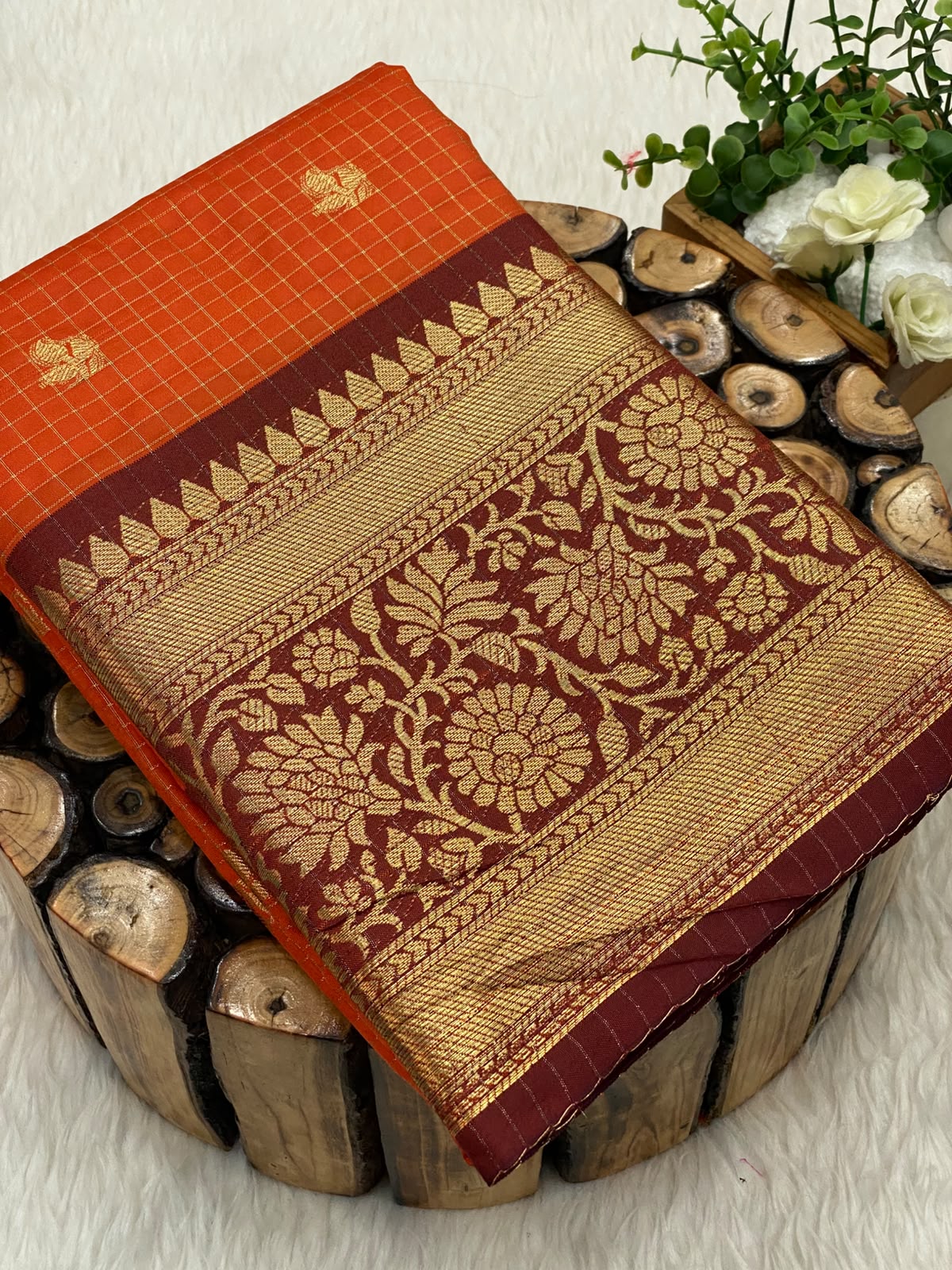 Budget Gadwal Pattu Saree
