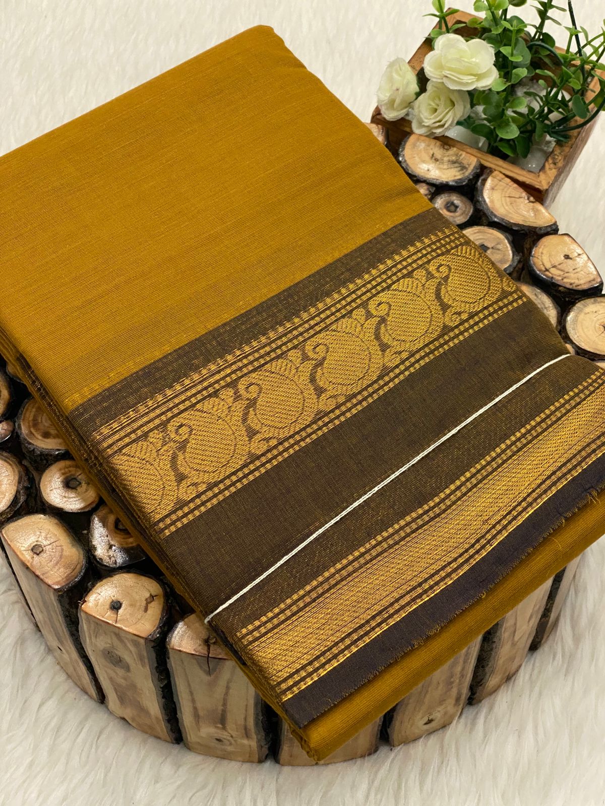 Chettinadu Cotton Sarees W/B