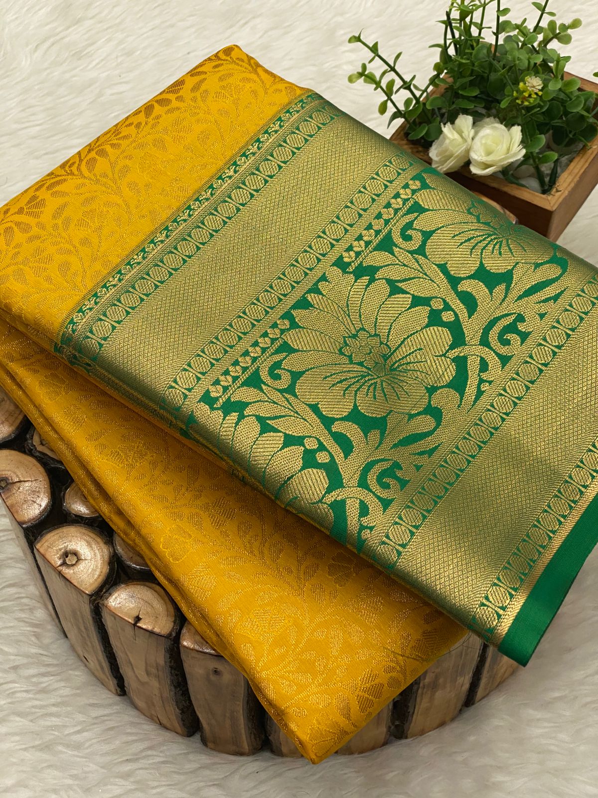 Vairaooshi Bridal Saree