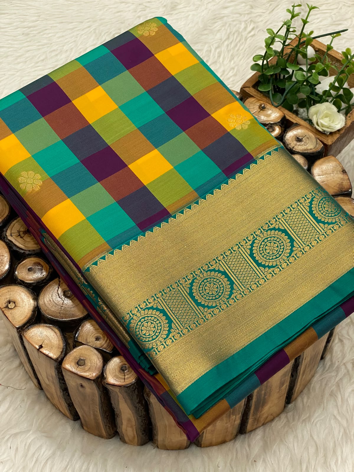 Paalum Pazhamum Bridal Saree