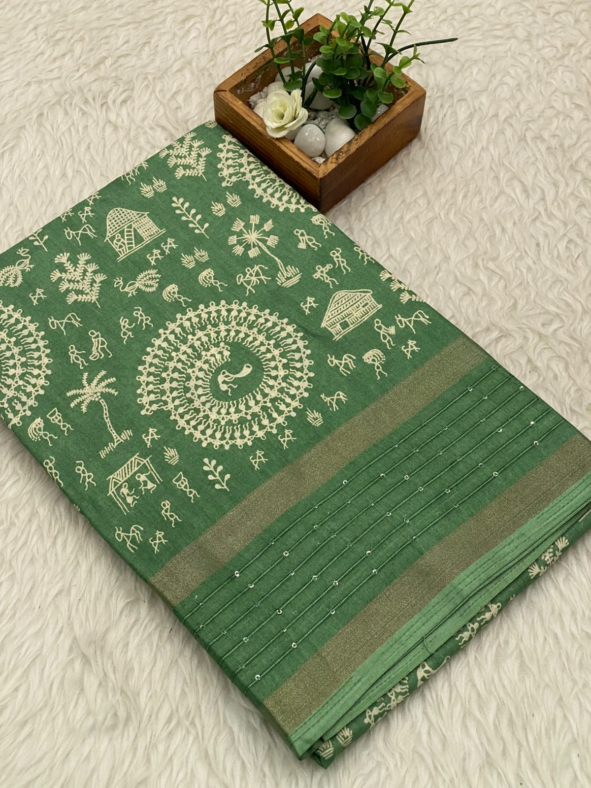 Iconic Border Sequence Sarees