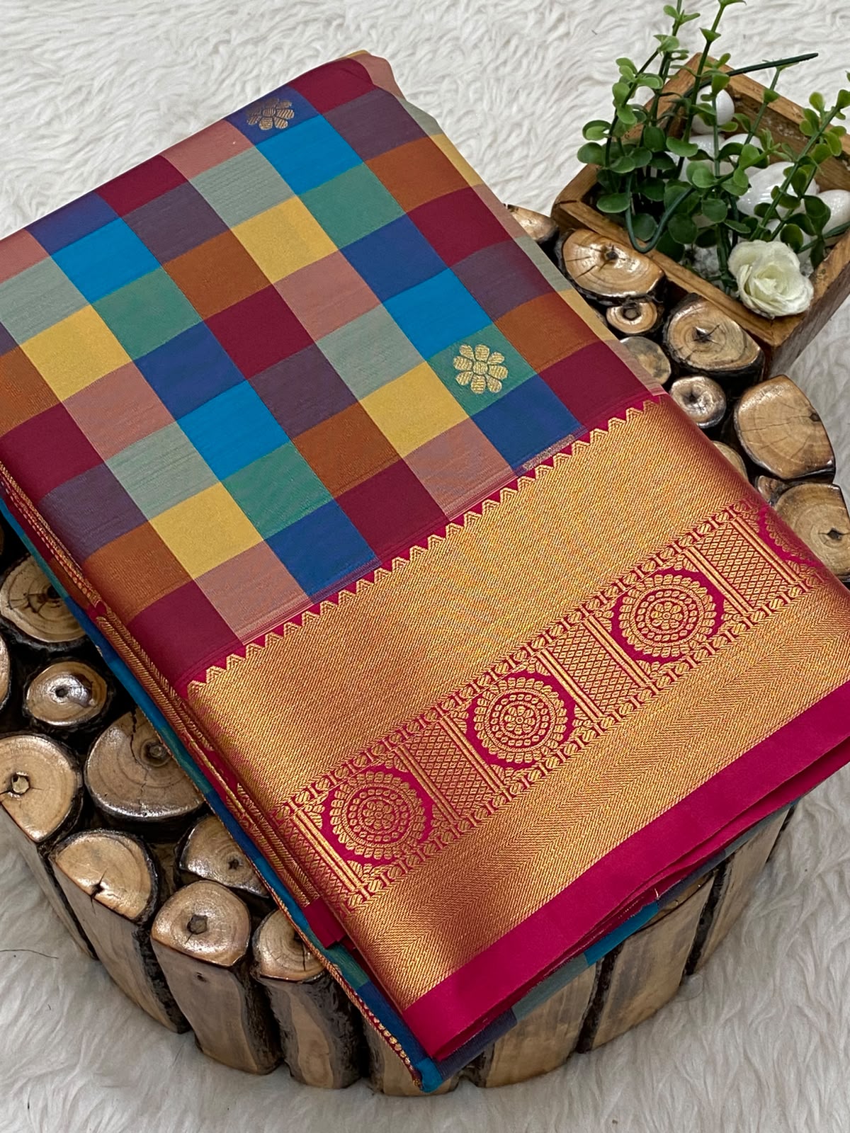 Paalum Pazhamum Bridal Saree