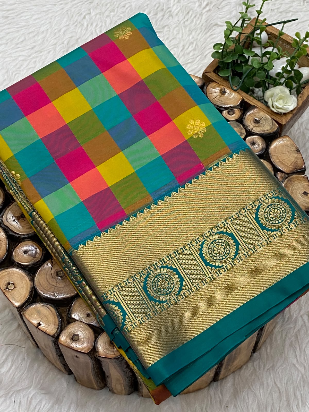 Paalum Pazhamum Bridal Saree