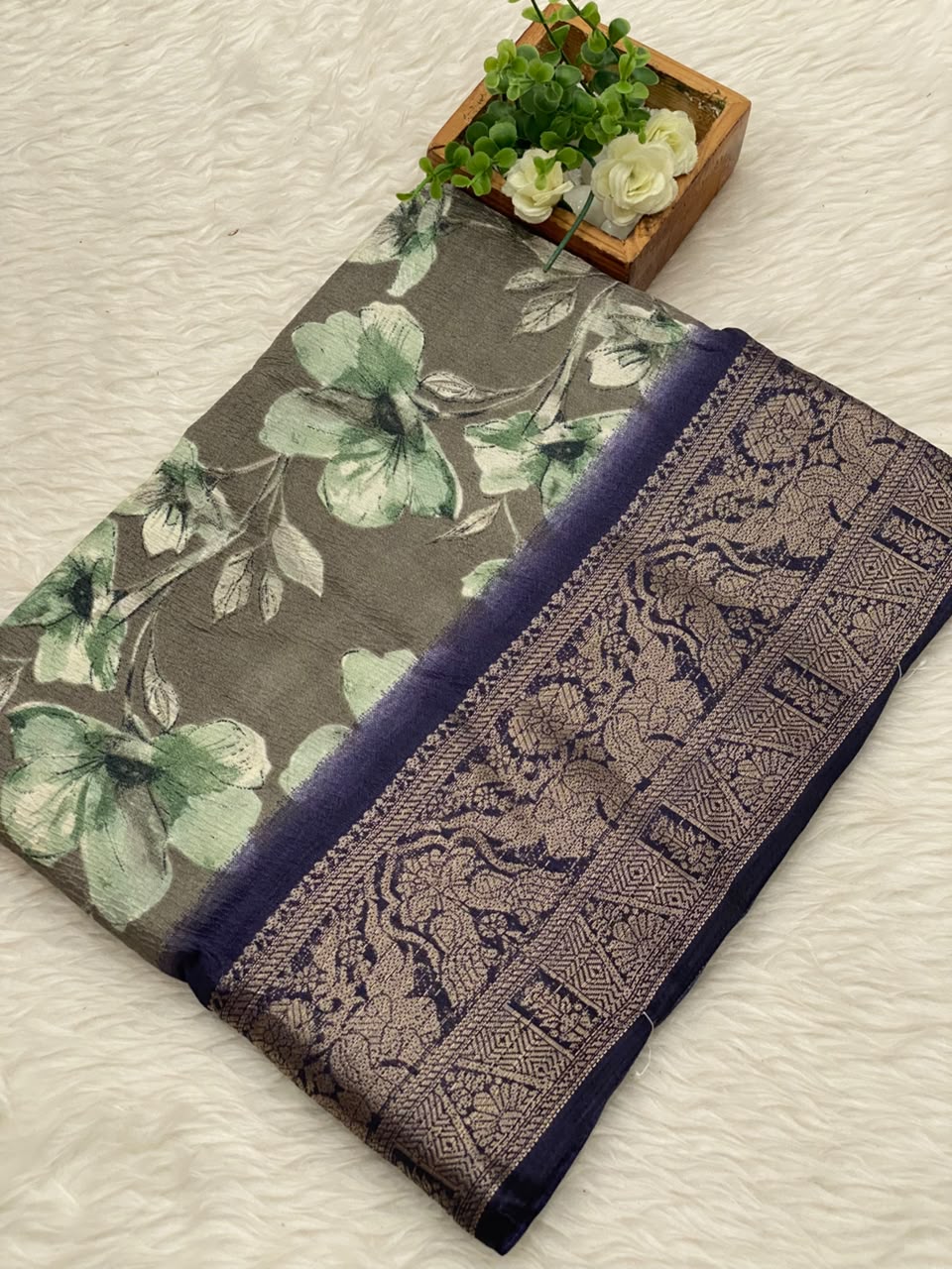 Crushed Dola Sarees