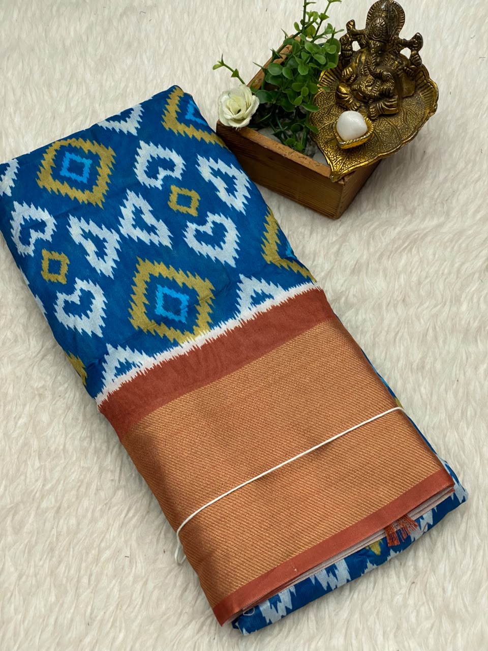 Pochampally Dola Silk Saree