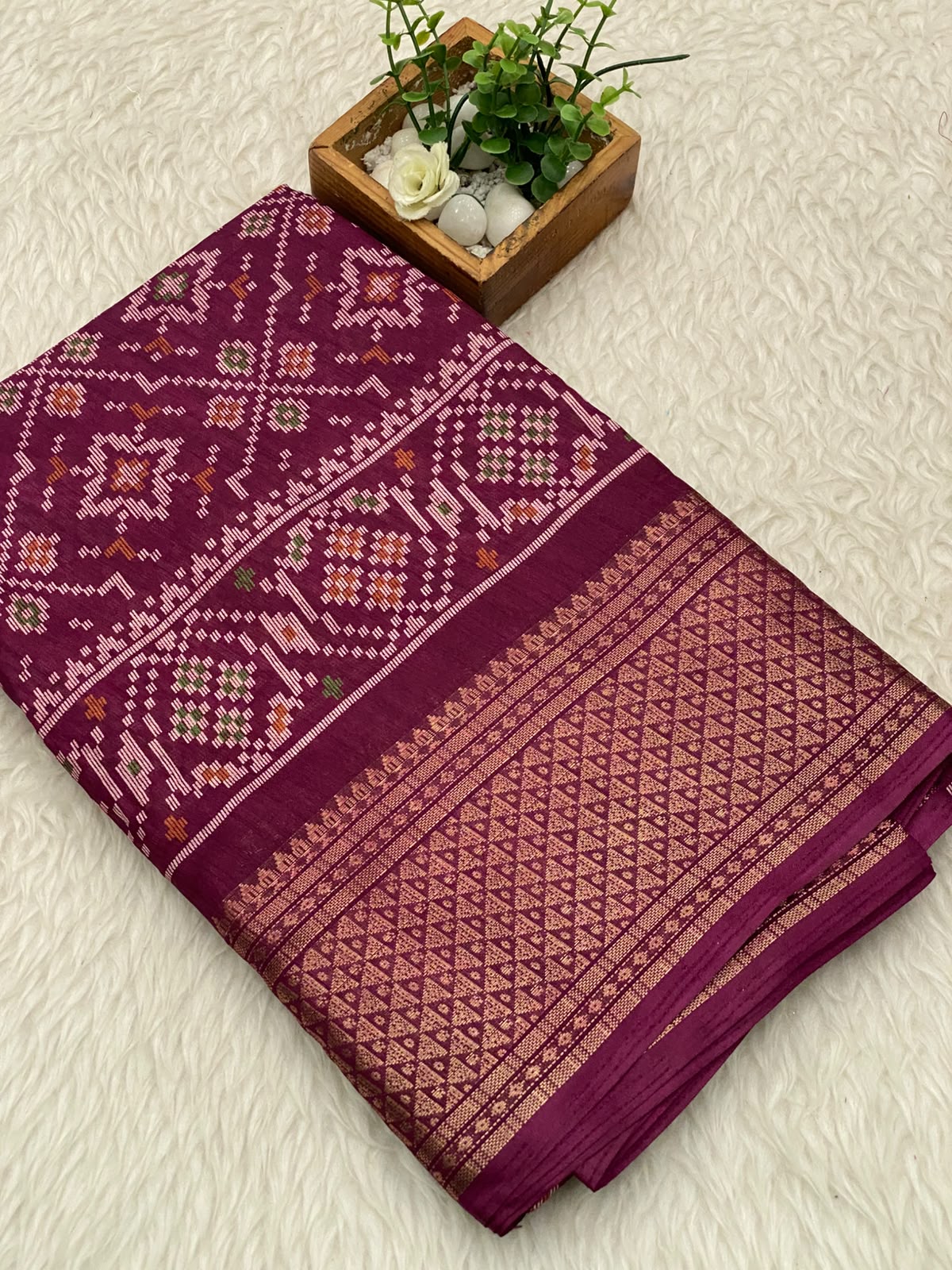 Iconic Silk Sarees -VOL1