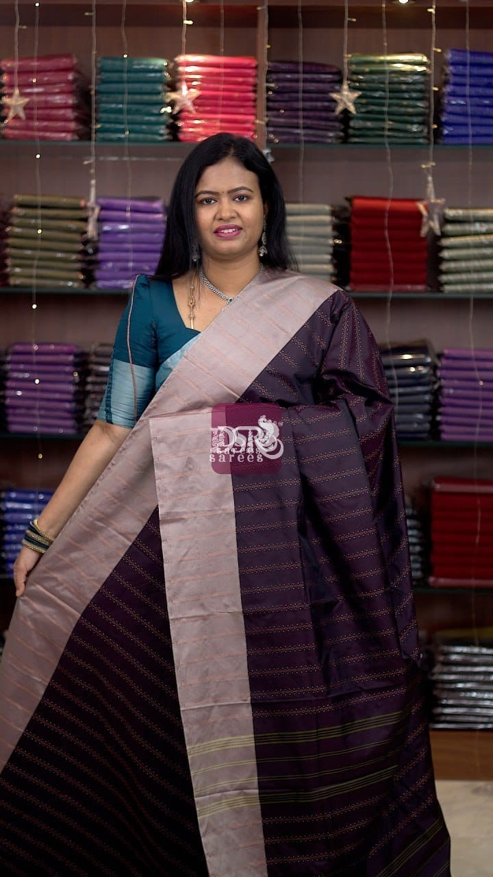 Arani Vairaooshi Soft Silk Saree