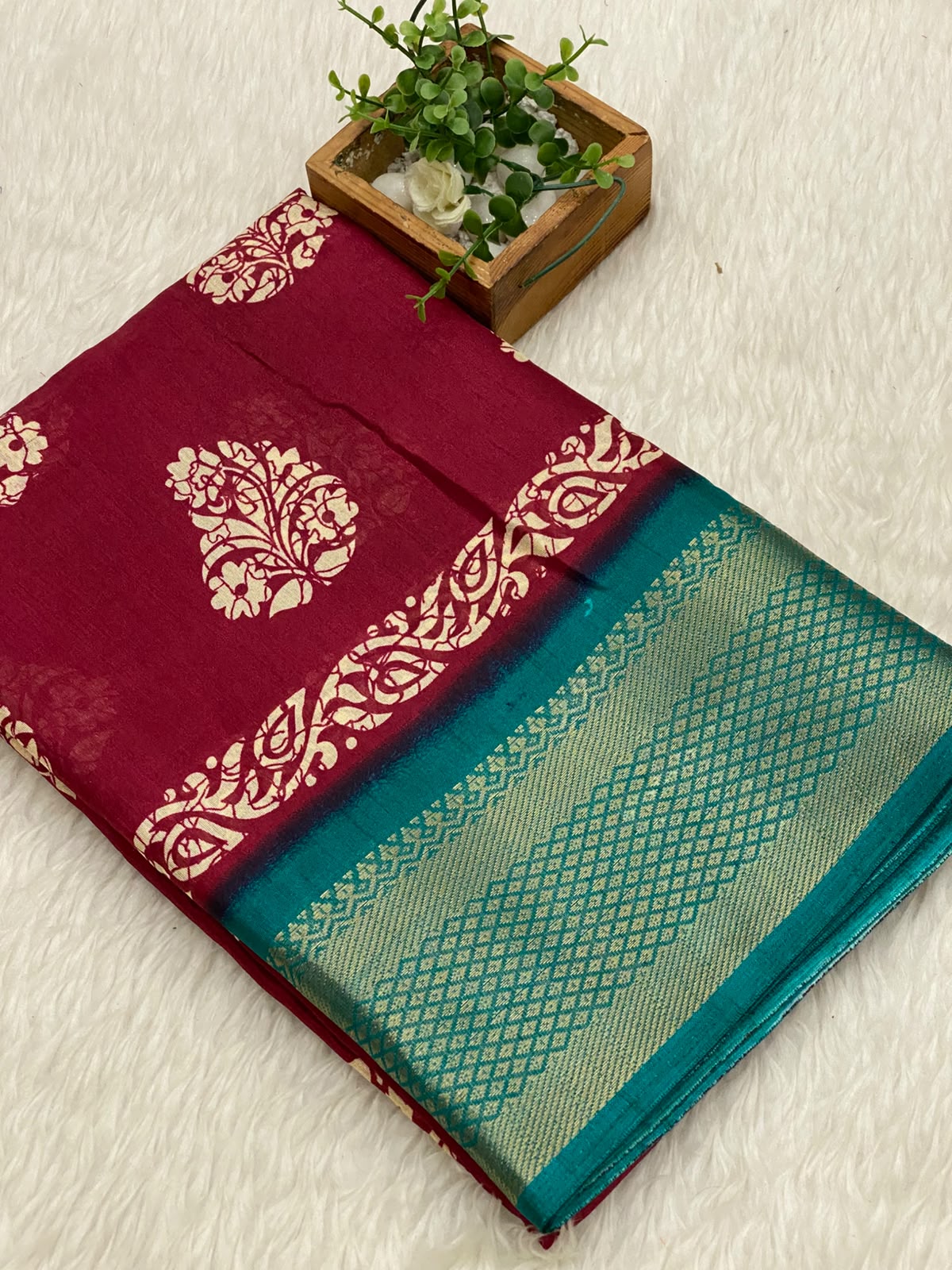 Iconic Dola Silk Sarees vol1
