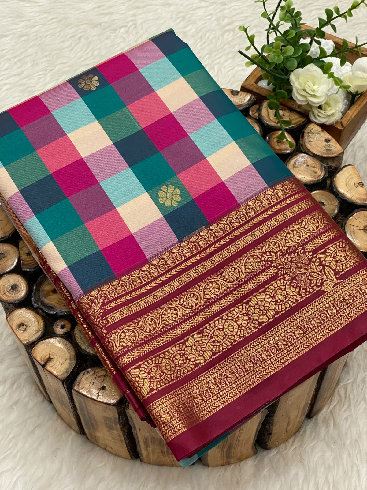Paalum Pazhamum Bridal Saree