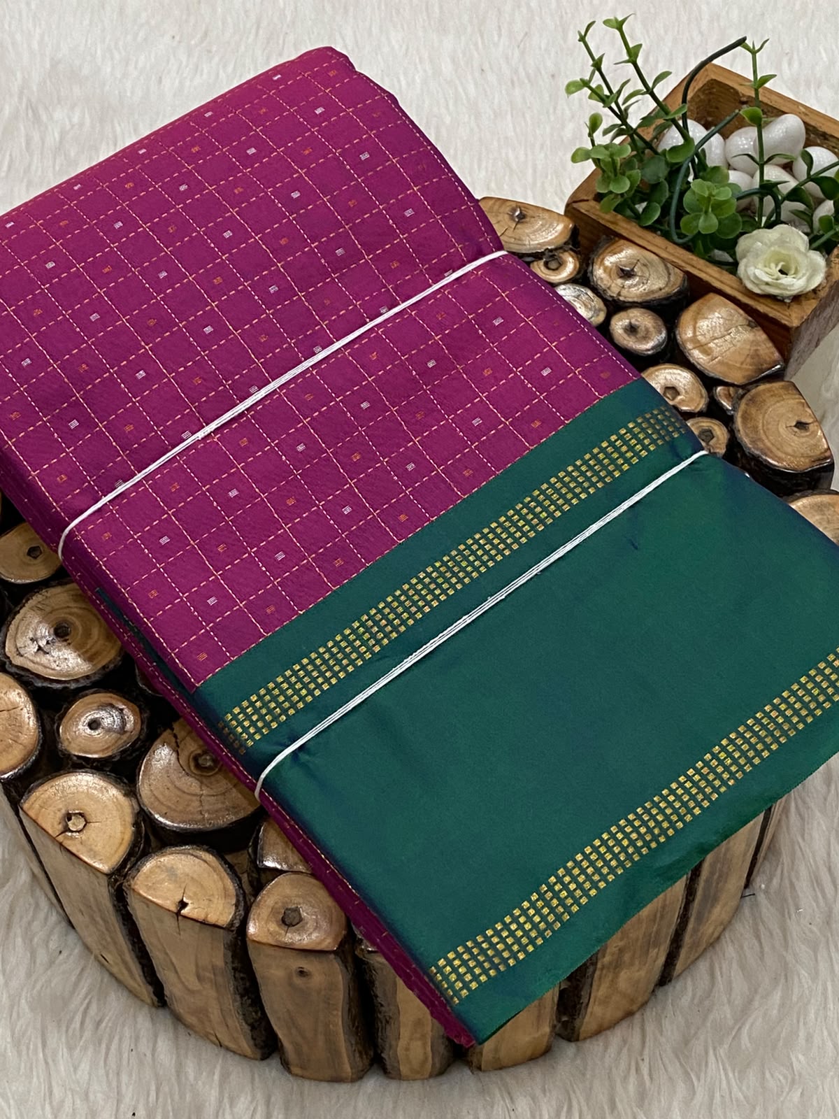 Arani Vairaooshi Soft Silk Saree