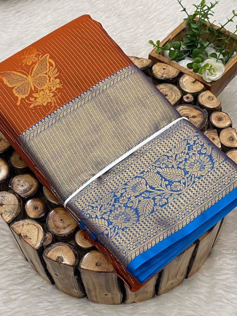 Vairaooshi Bridal Sarees