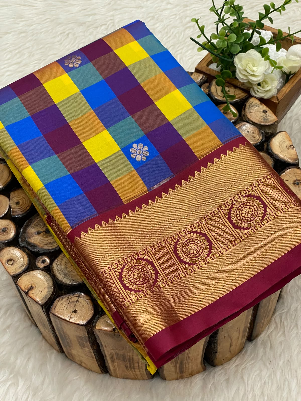 Paalum Pazhamum Bridal Saree