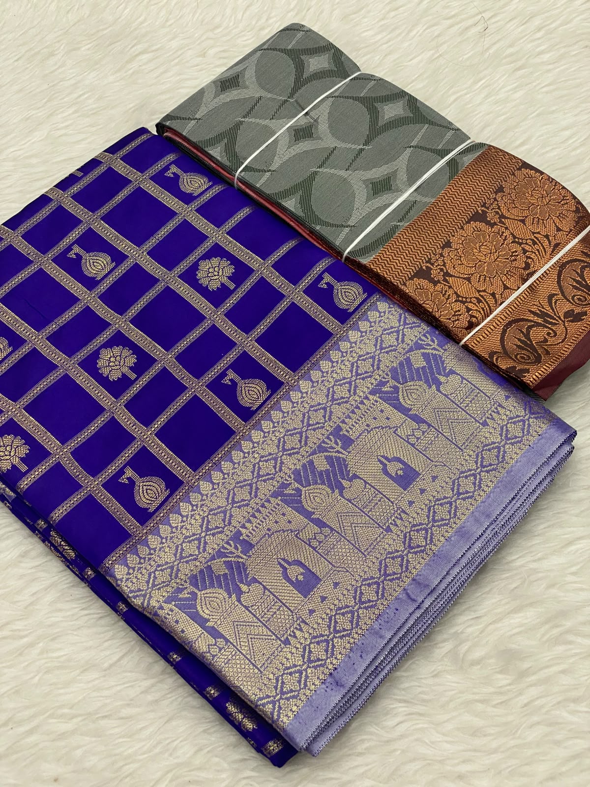999 - Banarasi Katan Embose Saree