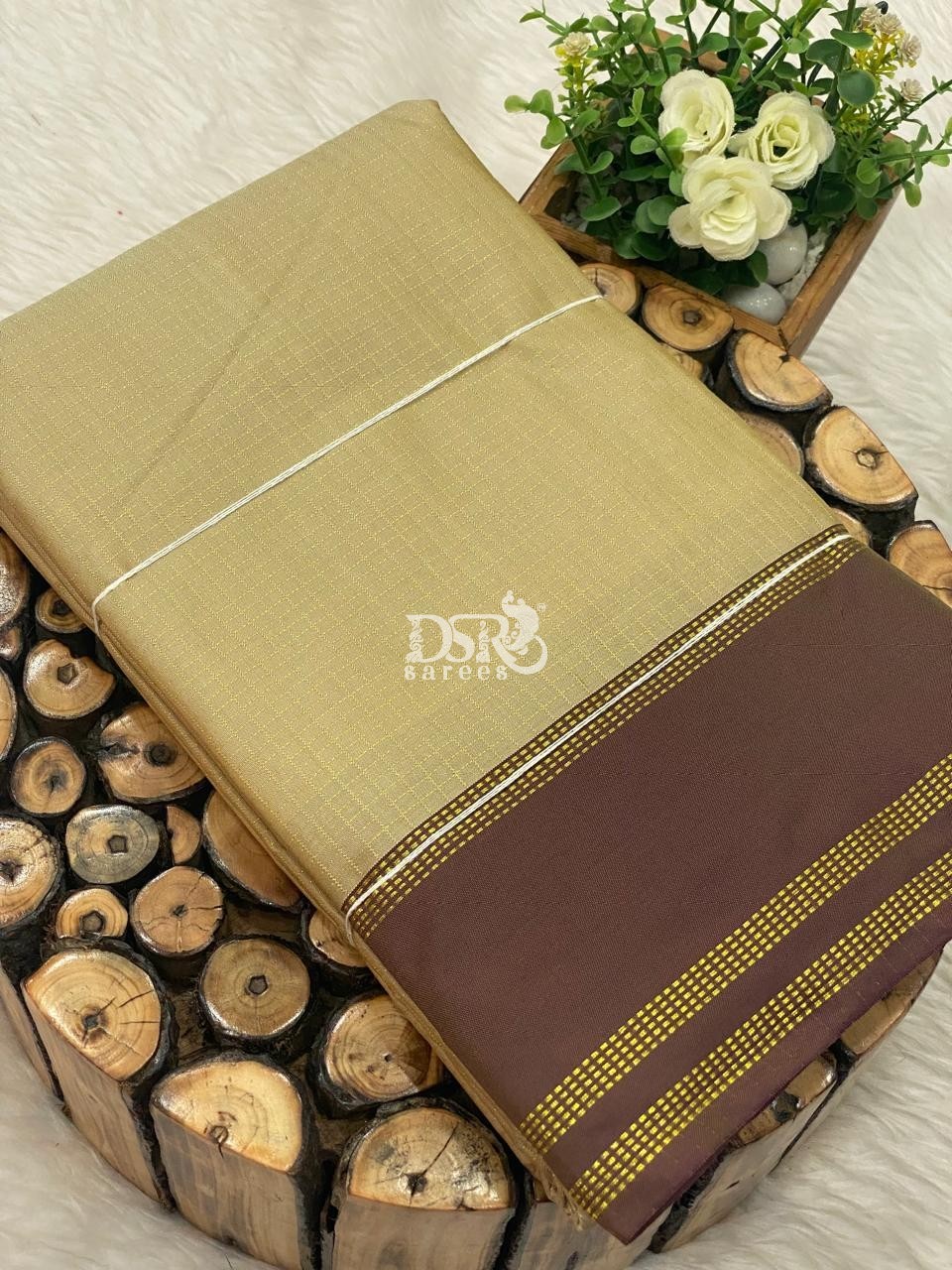 Arani Vairaooshi Soft Silk Saree