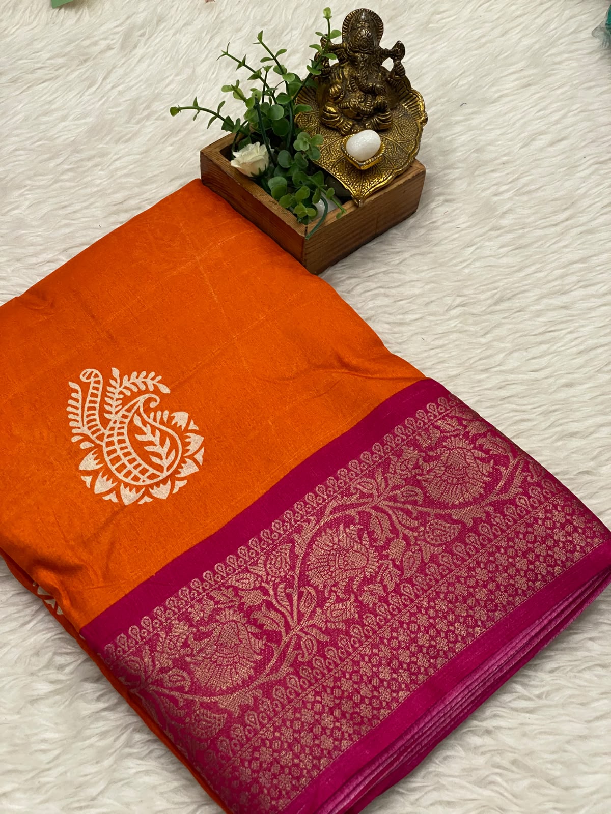 Iconic Dola Silk Sarees vol1