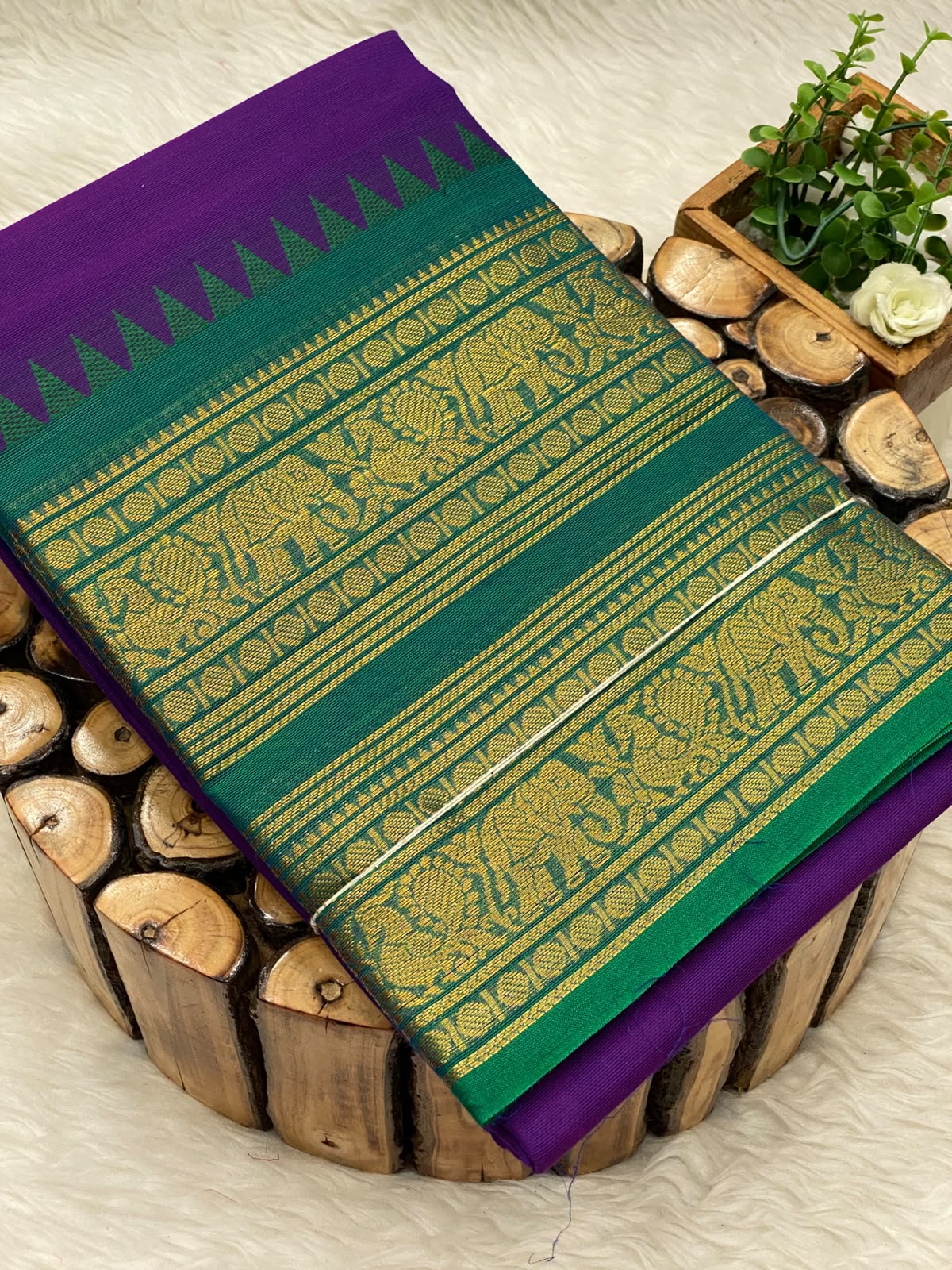 Chettinadu Cotton Sarees W/B