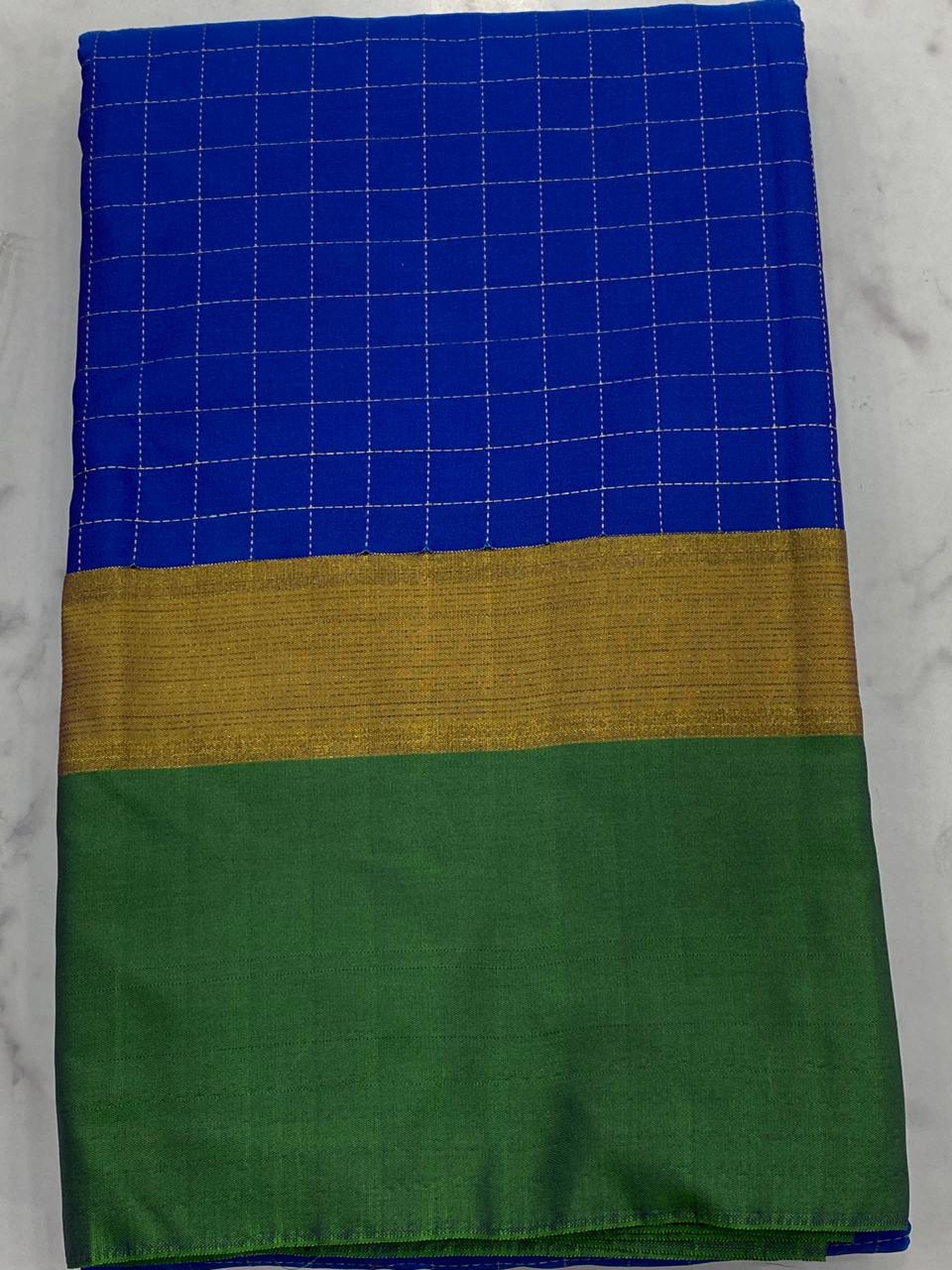 Arani Vairaooshi Soft Silk Saree