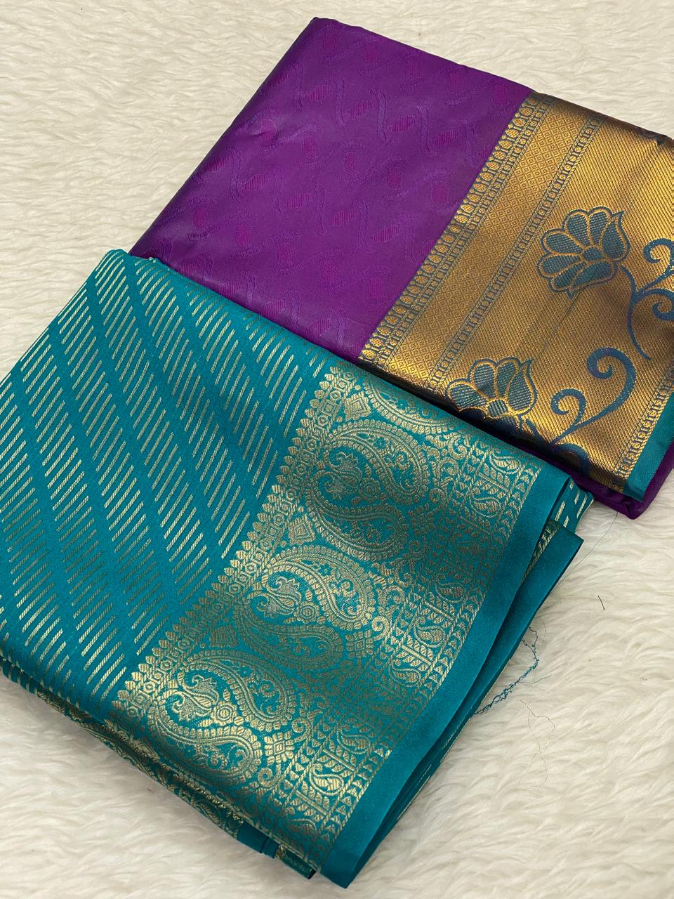 Semi Mysore Crepe Embose Combo Saree