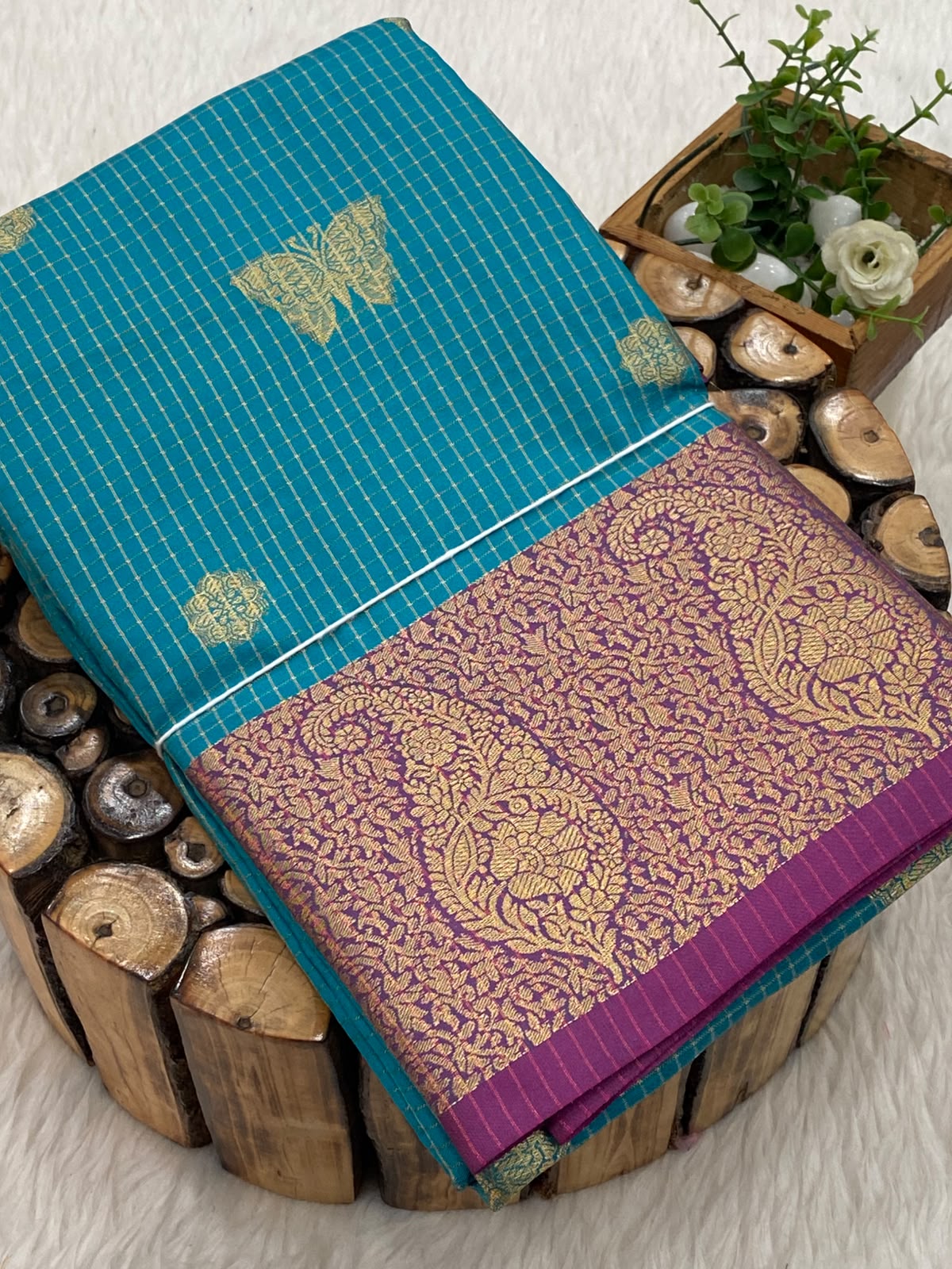 Budget Gadwal Pattu Saree