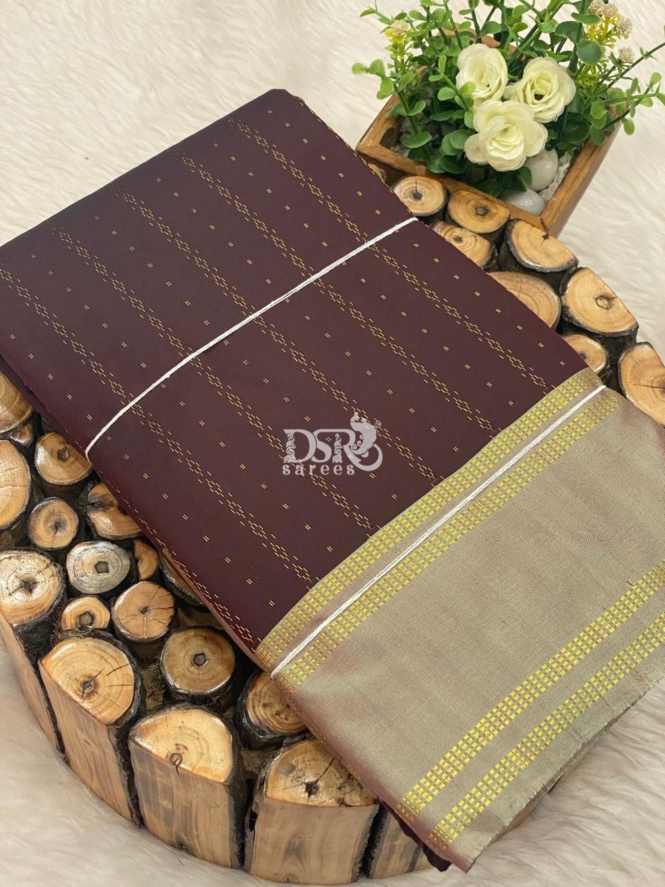 Arani Vairaooshi Soft Silk Saree