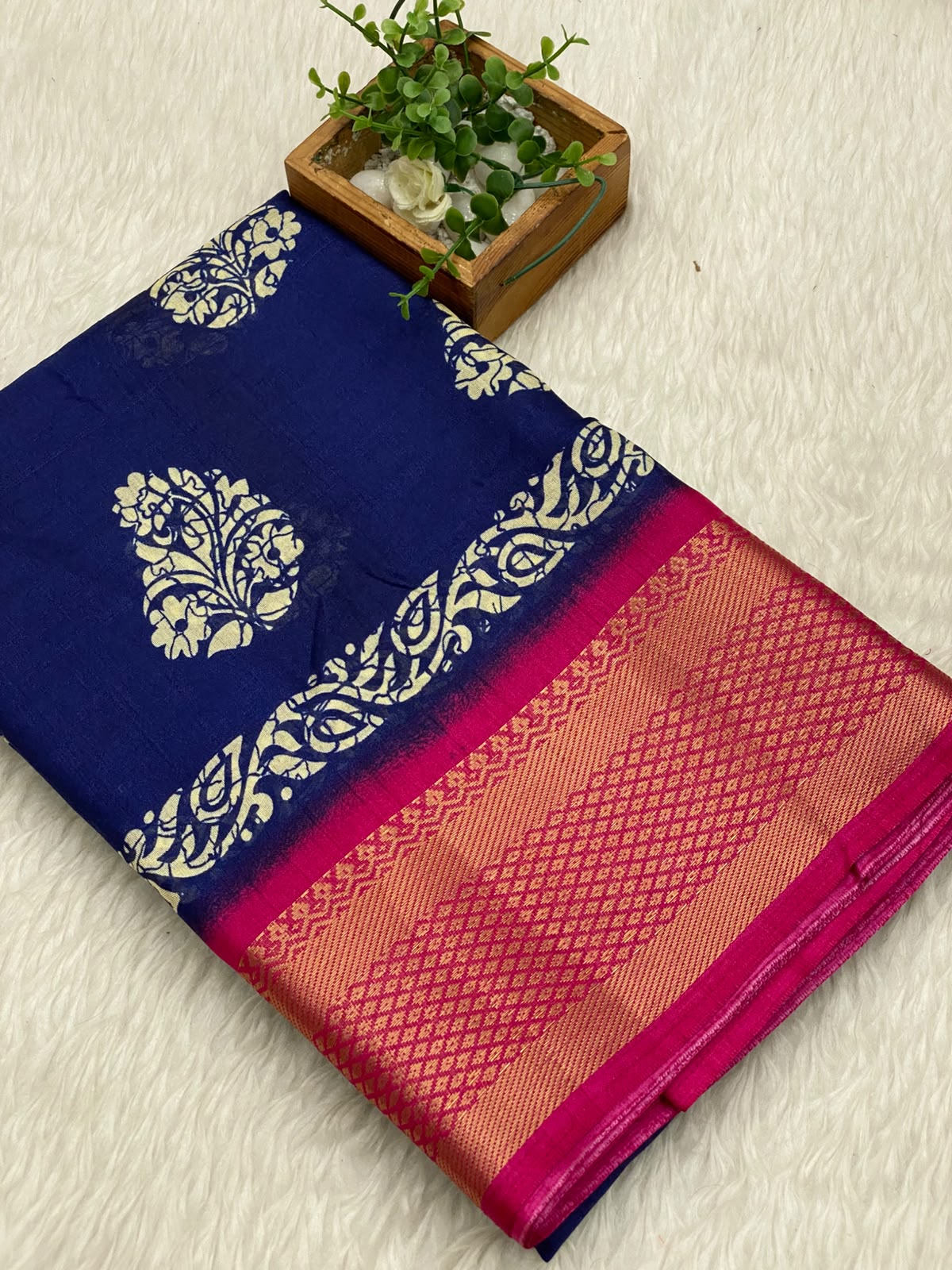 Iconic Dola Silk Sarees vol1