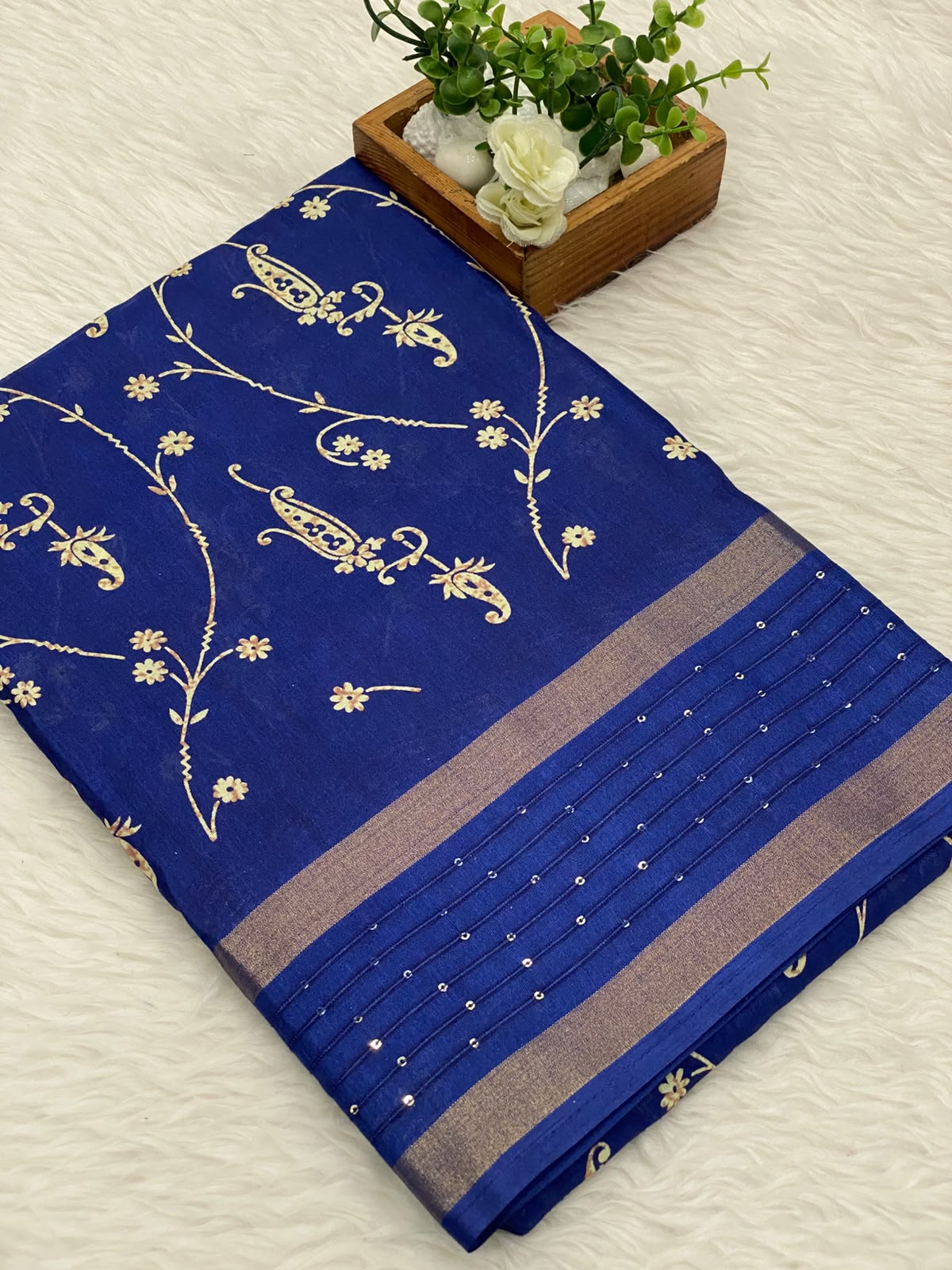 Iconic Border Sequence Sarees