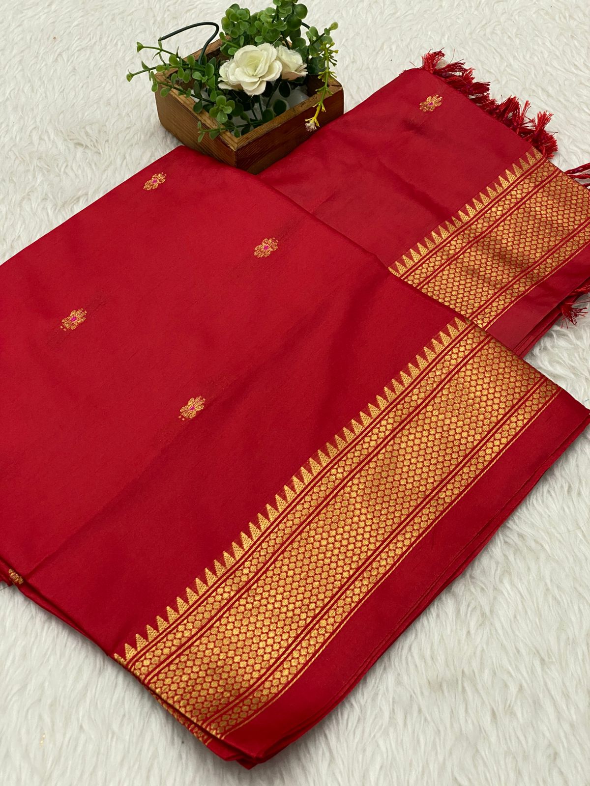 Kalyani Semi Silk Meenakari Salwar