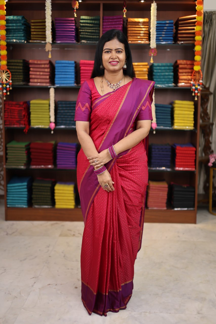 Arani Vairaooshi Soft Silk Saree