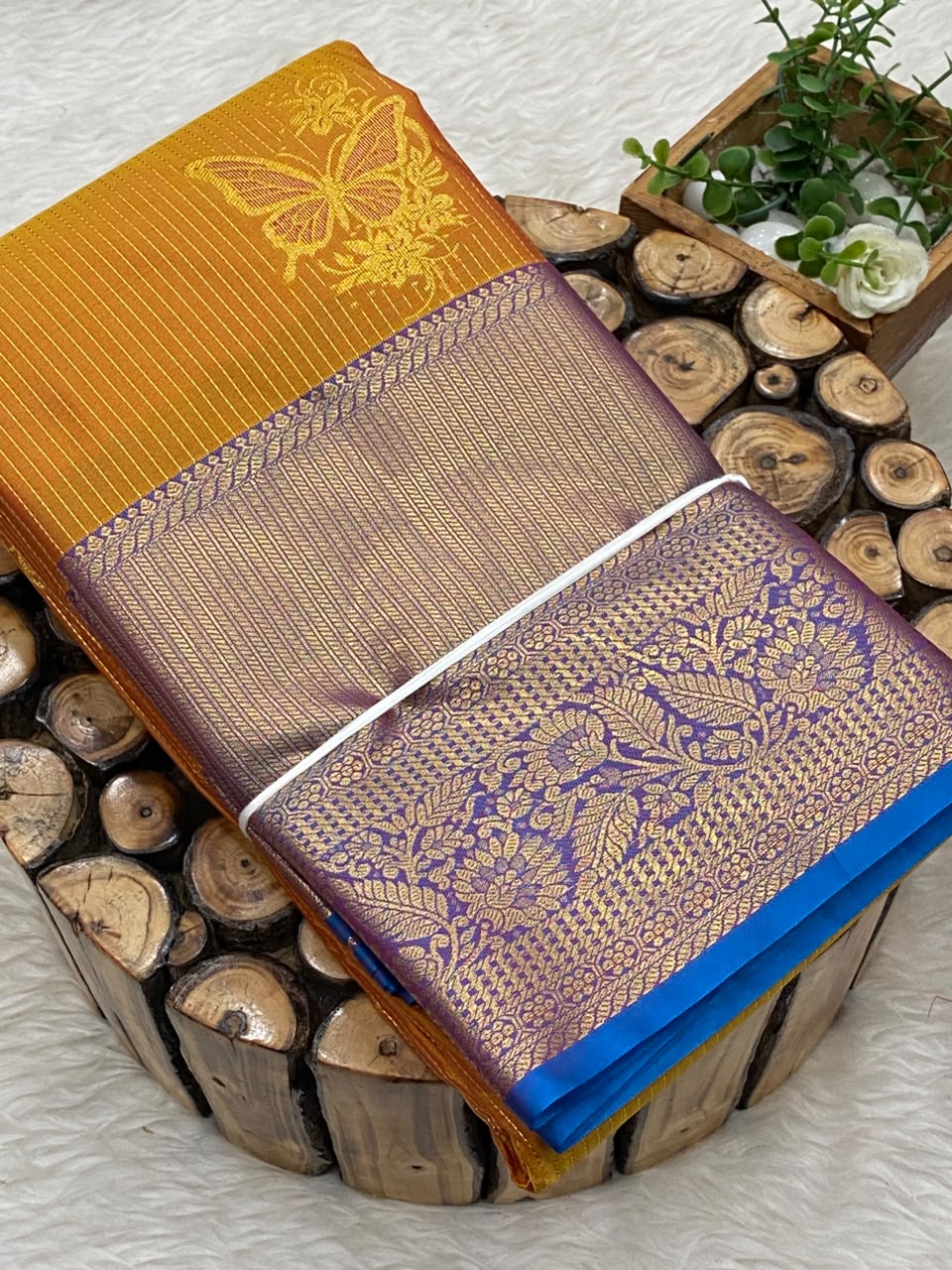 Vairaooshi Bridal Sarees