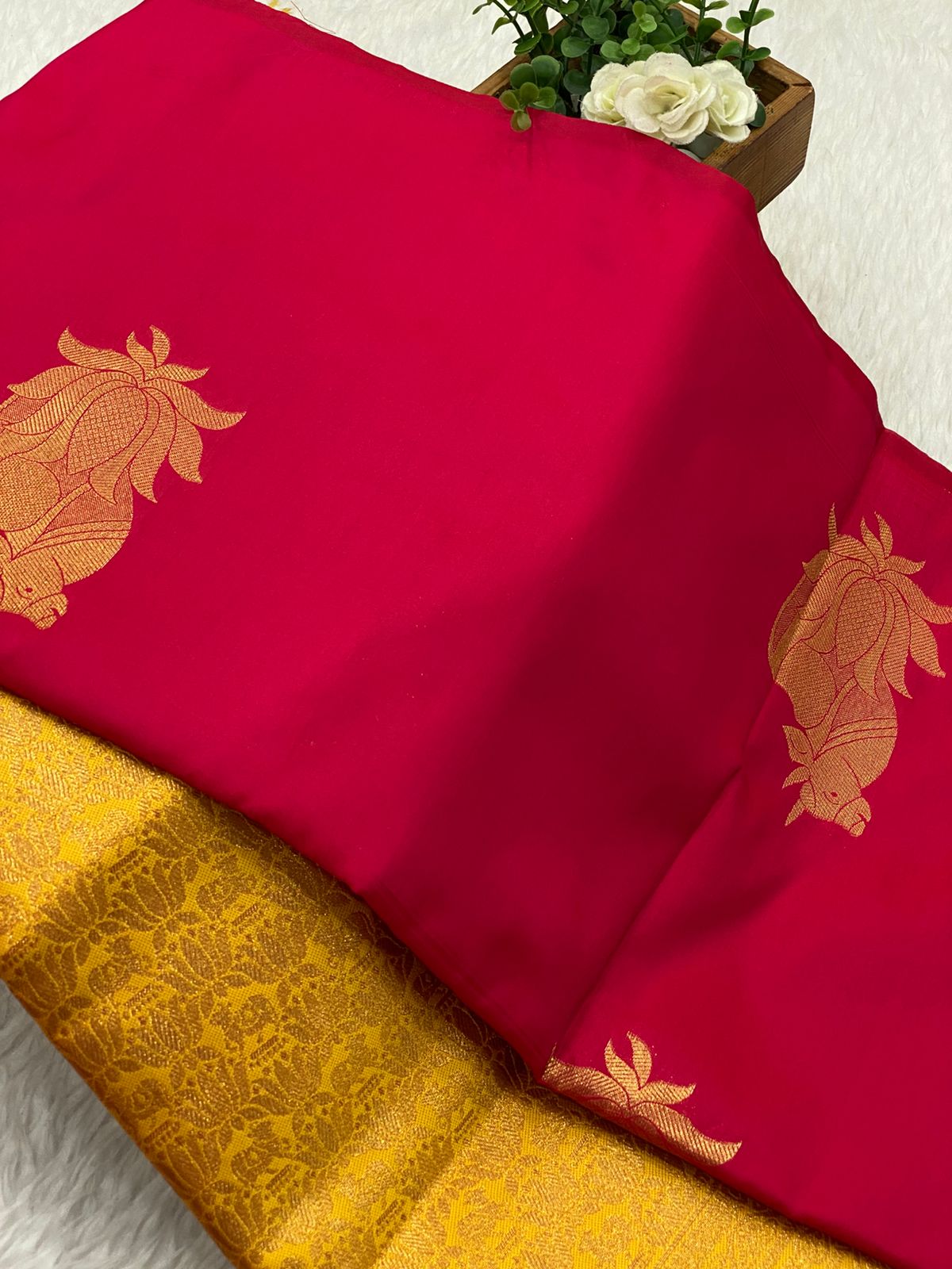 Borderless Soft Silk Saree - vol1