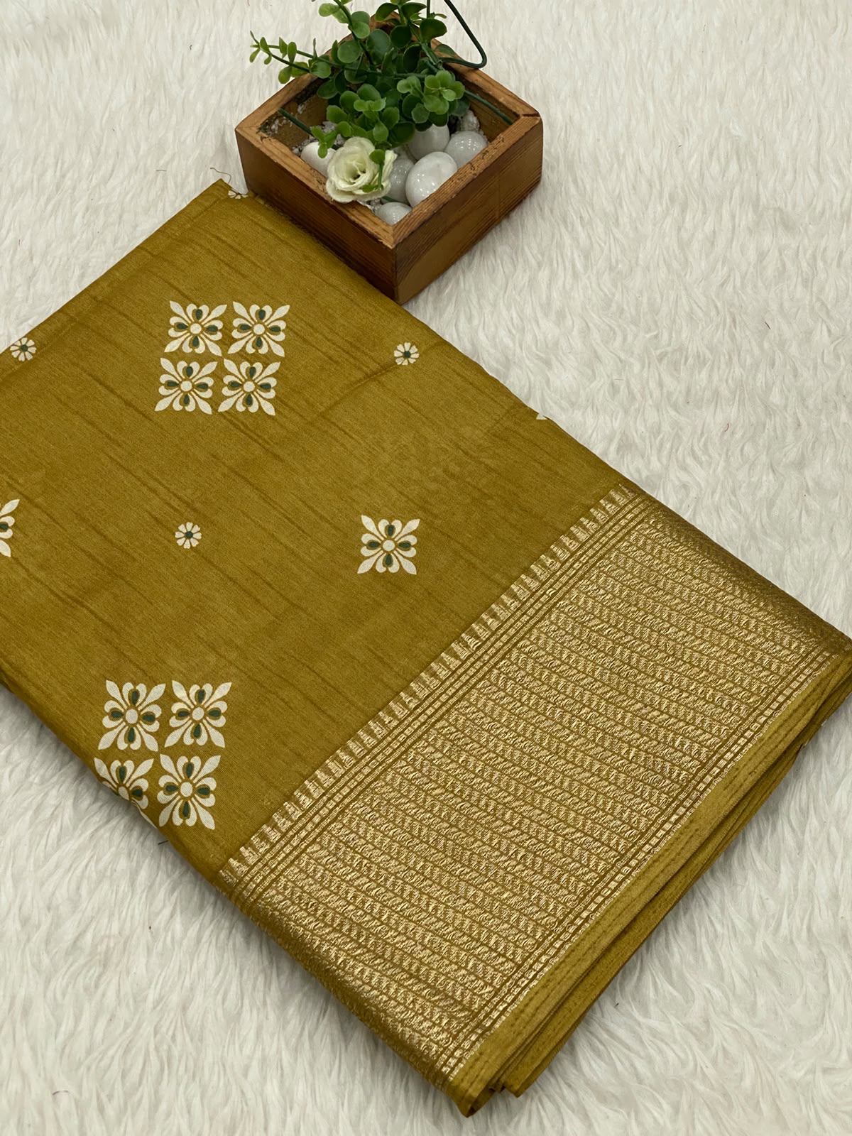 Iconic Dola Silk Sarees vol1