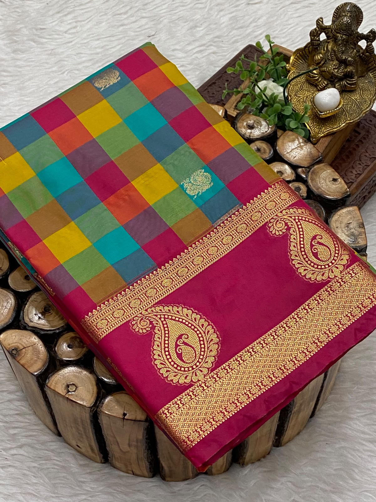 Paalum Pazhamum Bridal Saree