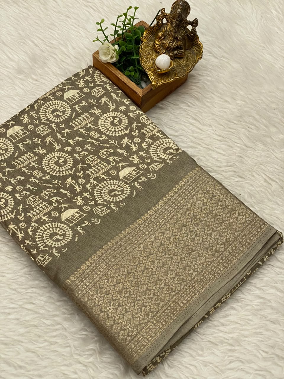 Iconic Dola Silk Sarees
