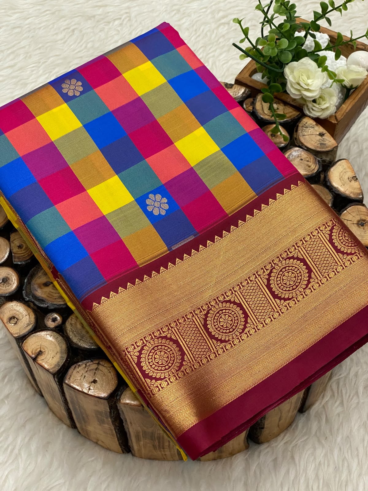Paalum Pazhamum Bridal Saree