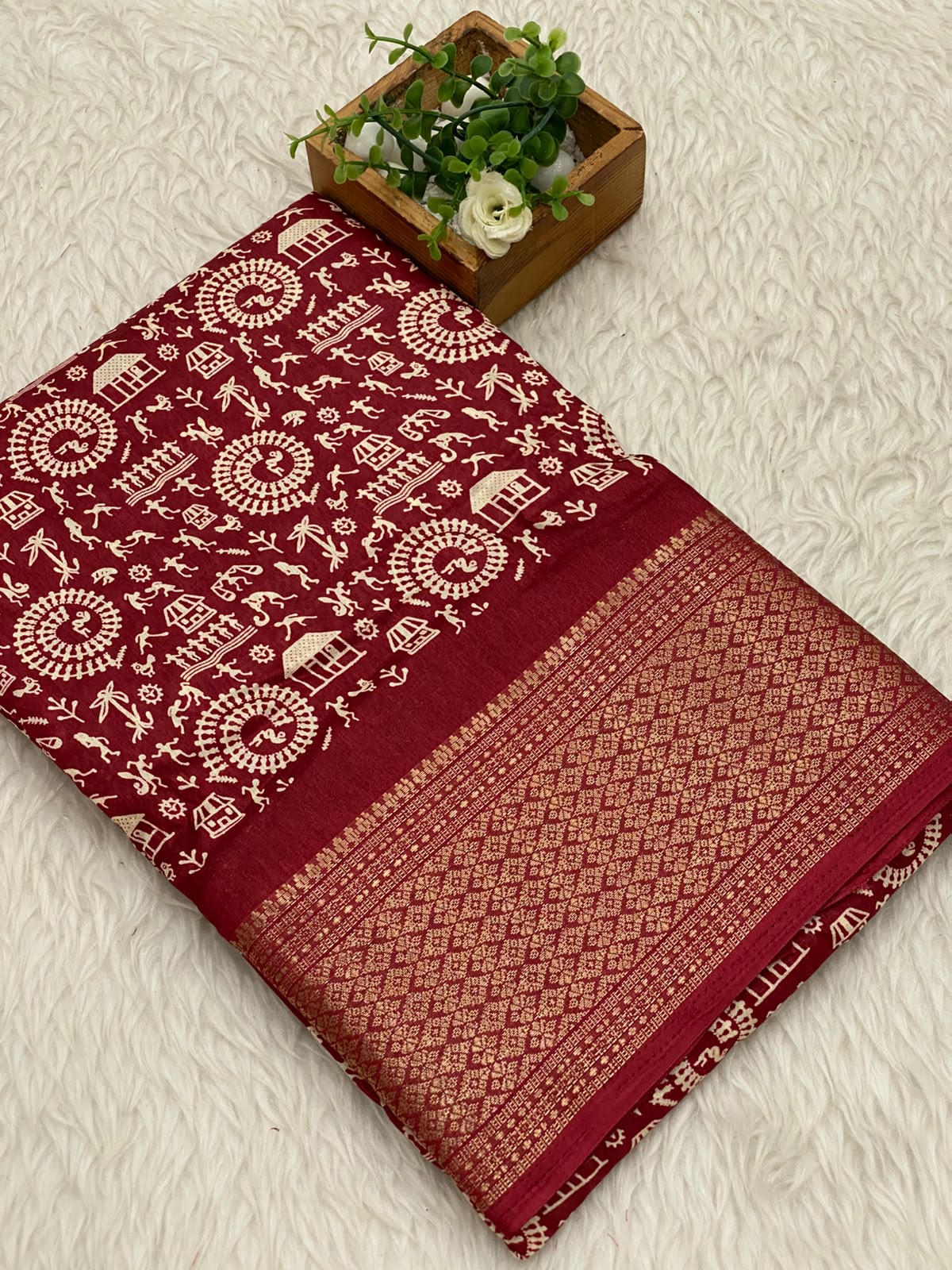 Iconic Dola Silk Sarees