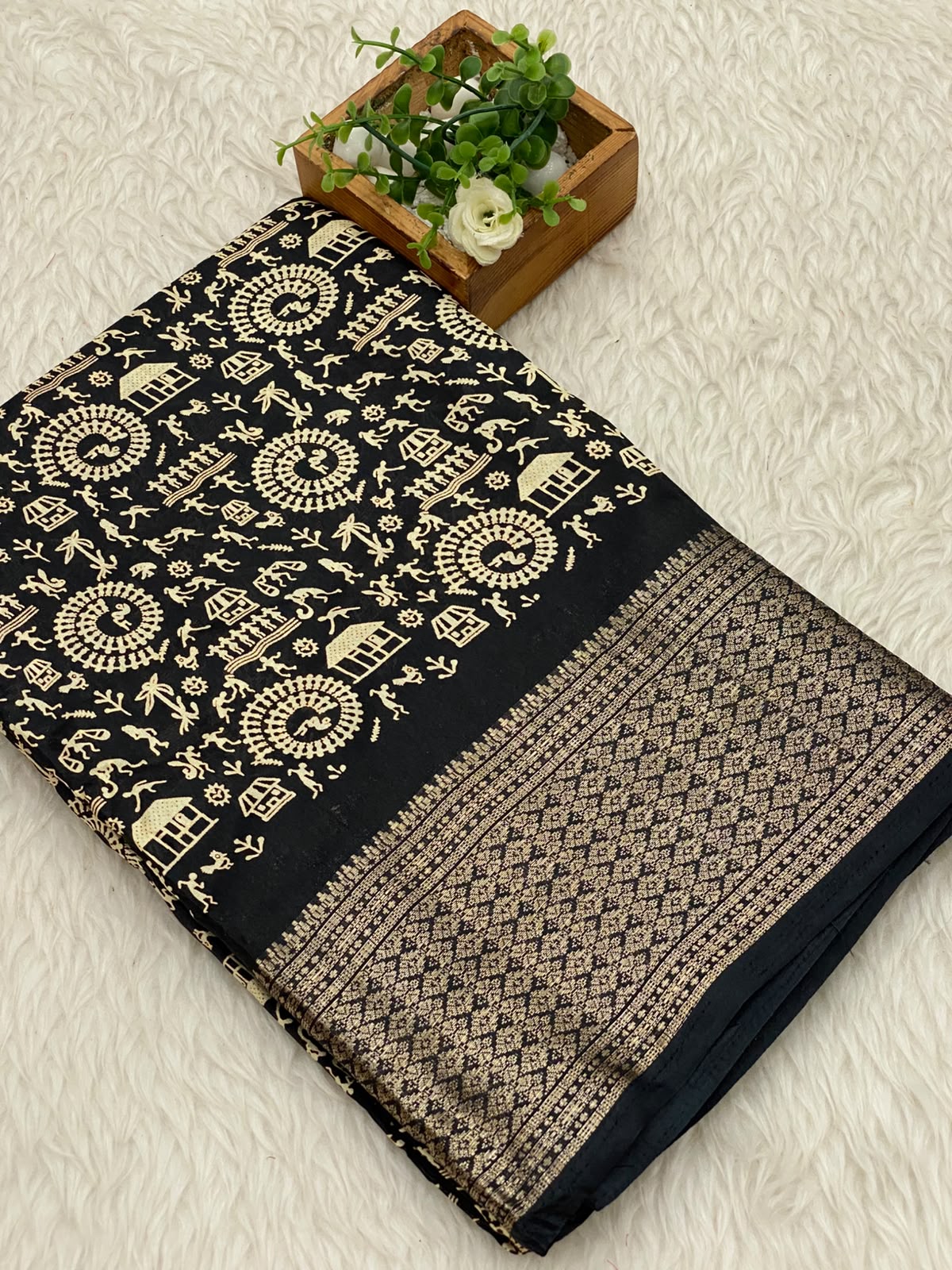 Iconic Dola Silk Sarees