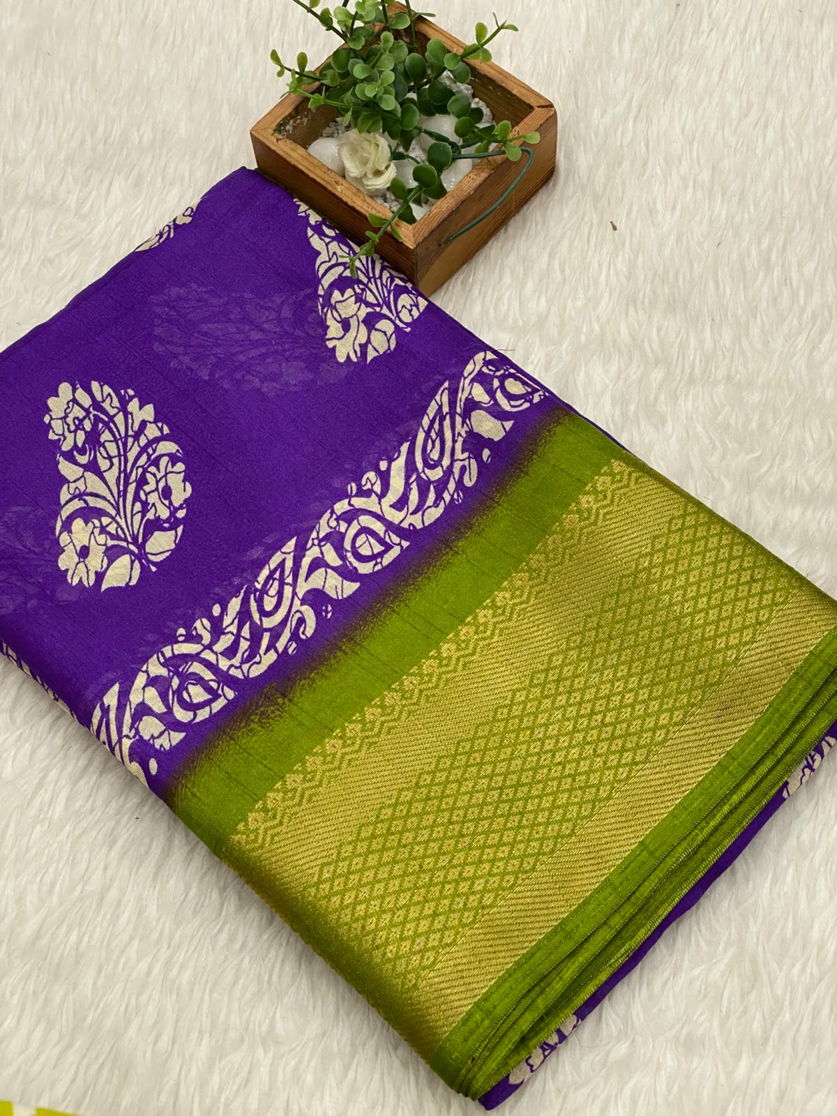 Iconic Dola Silk Sarees vol1