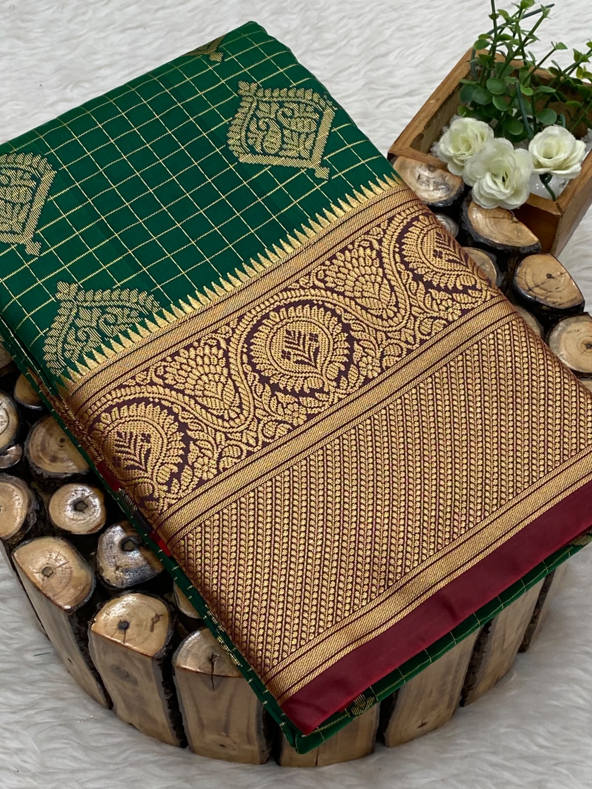 Semi Gadwal Pattu Sarees