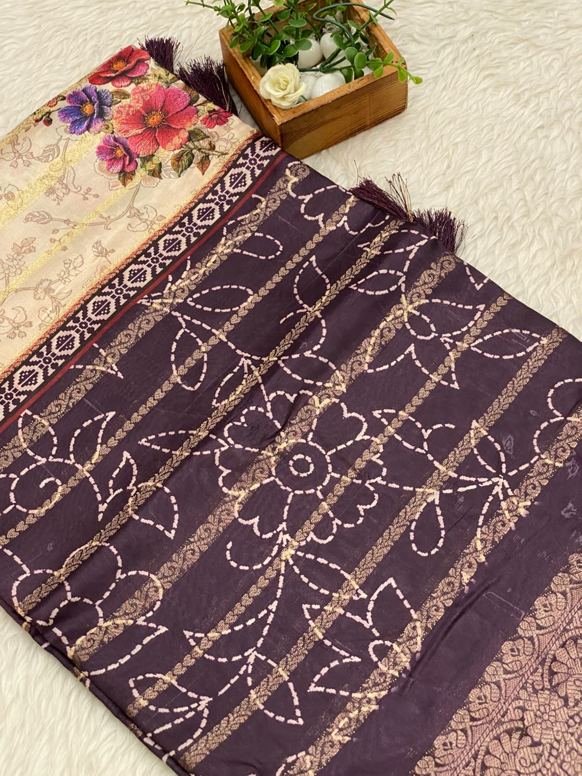 Zari Dola Saree