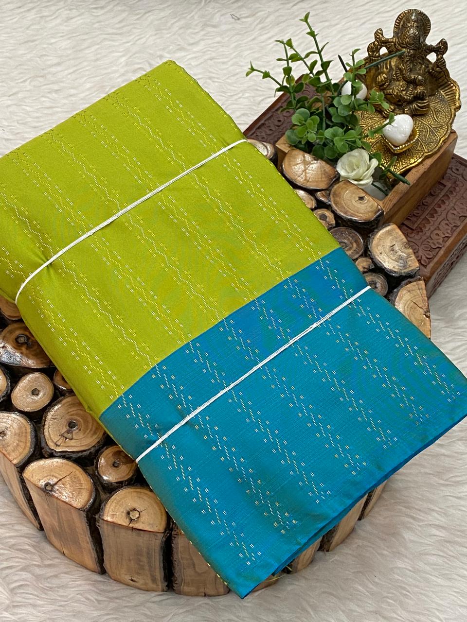 Arani Vairaooshi Soft Silk Saree