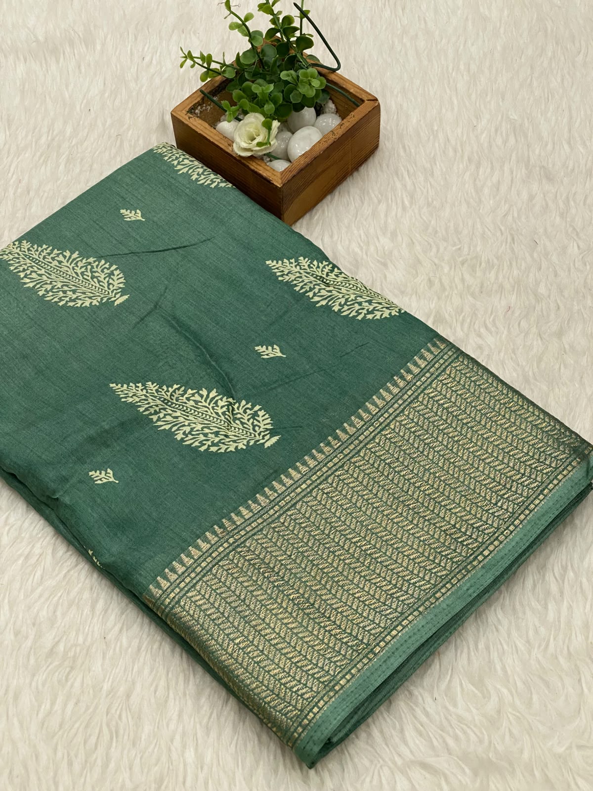 Iconic Dola Silk Sarees vol1