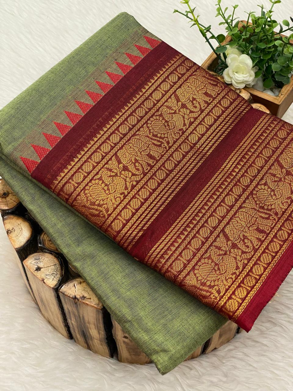 Chettinadu Cotton Sarees W/B