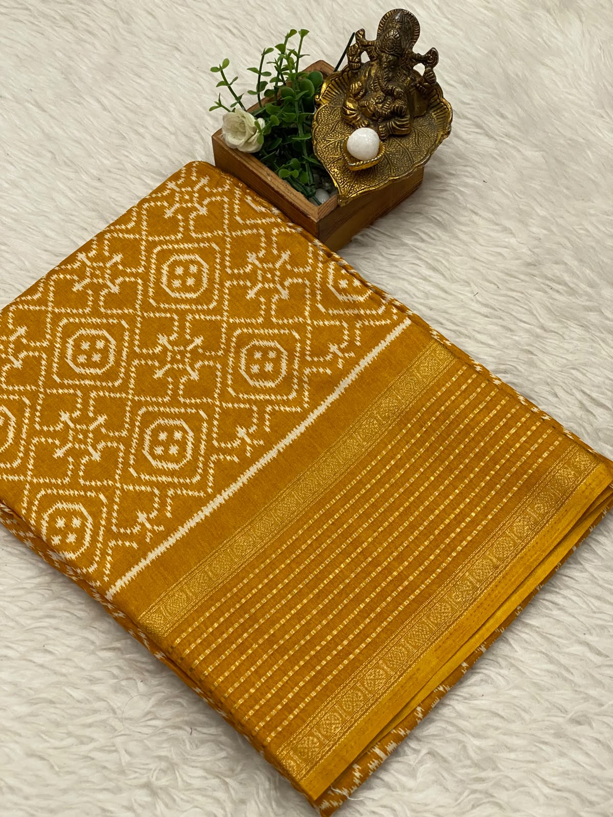 Iconic Dola Silk Sarees