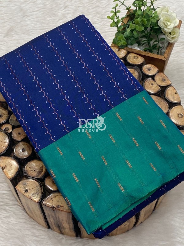 Arani Vairaooshi Soft Silk Saree