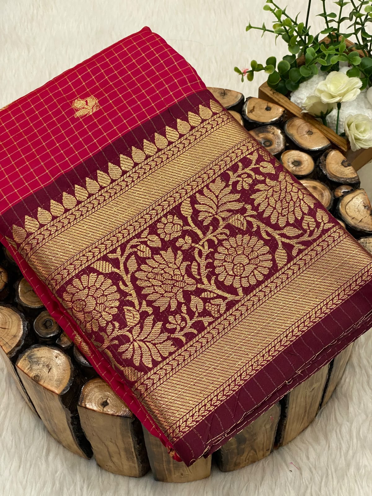 Budget Gadwal Pattu Saree
