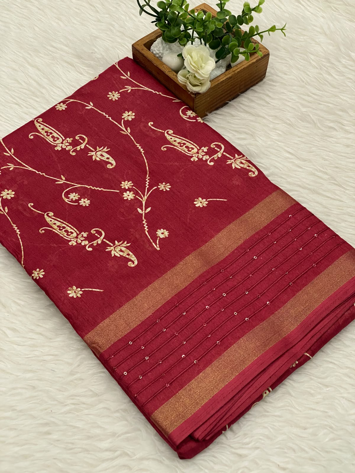 Iconic Border Sequence Sarees